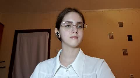 Kate online show from April 27, 2:58 pm