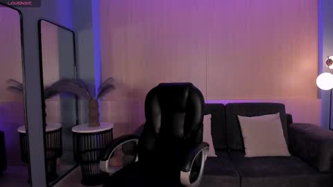 Snapshot of eloisaolivero chatting on October 11, 11:58 am ELOISA OLIVERO online show from October 11, 11:58 am