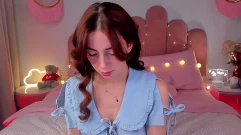 Snapshot of elsa_xo chatting on January 5, 5:20 am Michelle online show from January 5, 5:20 am