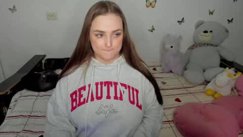 Elsa online show from April 12, 6:22 pm