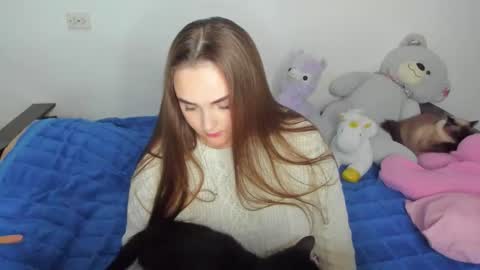 Elsa online show from September 17, 9:46 pm