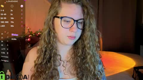 Elsie online show from March 26, 1:08 am