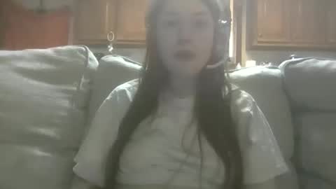 Elsie Rain online show from April 24, 4:37 am