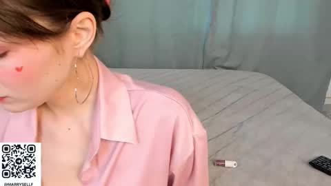 Elizabeth online show from March 8, 6:17 am