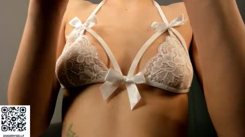 Elizabeth online show from March 4, 6:42 am