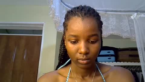 flo online show from March 12, 10:51 am