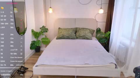 Erica  online show from April 23, 1:46 pm