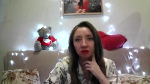 ElvinaSweet online show from December 16, 5:46 am