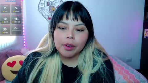 Ely online show from April 25, 9:23 pm