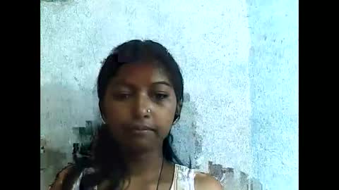 elynah195043 online show from May 9, 5:15 pm