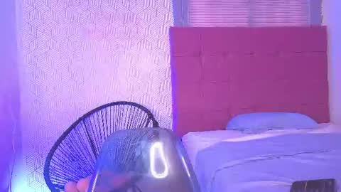 Michelle online show from July 16, 8:35 pm