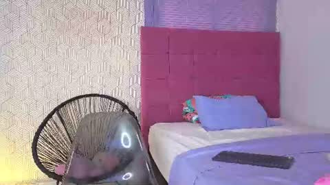 Michelle online show from July 7, 7:49 pm