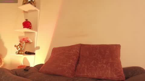 ema_parkerr online show from March 8, 2:04 am