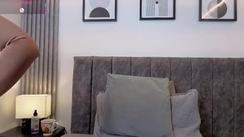 Ema online show from March 5, 11:55 pm