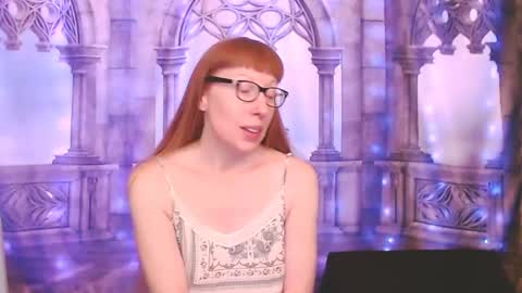Snapshot of ember_starleena chatting on September 13, 5:21 pm Ember Starleena online show from September 13, 5:21 pm