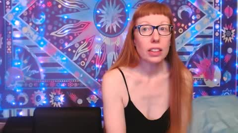 Snapshot of ember_starleena chatting on March 7, 2:23 pm Ember Starleena online show from March 7, 2:23 pm