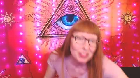 Snapshot of ember_starleena chatting on October 8, 3:16 pm Ember Starleena online show from October 8, 3:16 pm