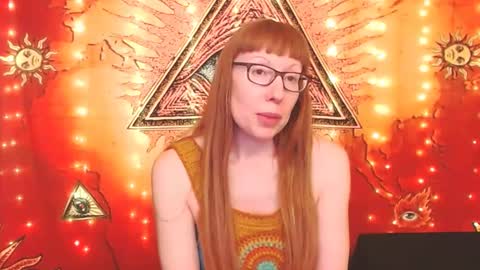 Snapshot of ember_starleena chatting on October 10, 3:39 pm Ember Starleena online show from October 10, 3:39 pm
