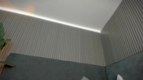 emelie_89 online show from April 27, 11:40 am