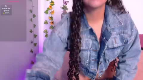 Emily online show from April 27, 12:57 pm