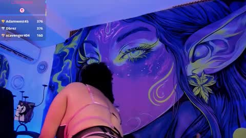   online show from March 27, 8:26 am