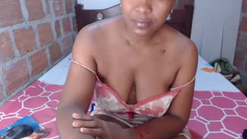 Snapshot of emilay_miller chatting on March 12, 11:09 am Emily online show from March 12, 11:09 am