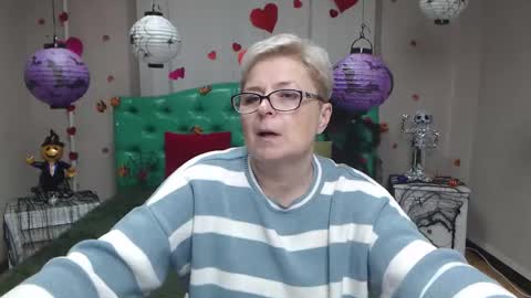 EmiliaGree online show from October 27, 6:13 pm