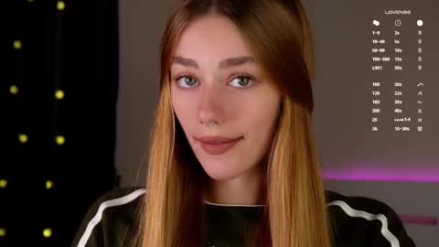 Tessa online show from October 7, 11:53 pm