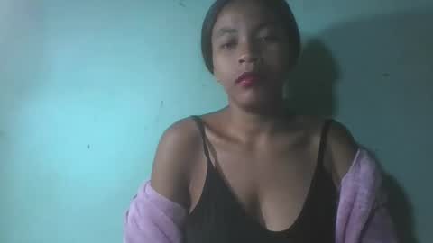 Snapshot of emilie2388 chatting on October 7, 12:26 am emilie2388 online show from October 7, 12:26 am