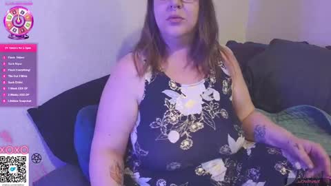 Snapshot of emiliefoxx chatting on December 7, 7:10 pm emilie foxx online show from December 7, 7:10 pm