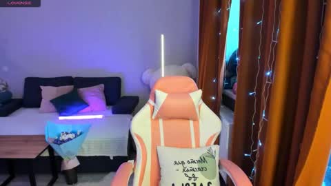 Emiliya online show from January 12, 7:46 am