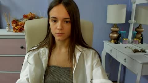 Emilly online show from March 23, 8:53 am