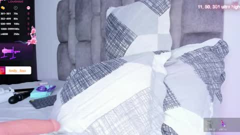 Emily online show from February 25, 11:20 am