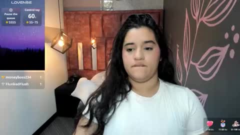 EMILY FOX online show from September 25, 9:23 pm