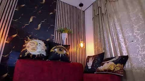 Emily online show from March 8, 3:27 pm