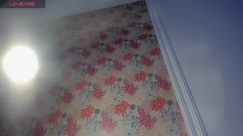 emily_adams69 online show from September 29, 2:05 am