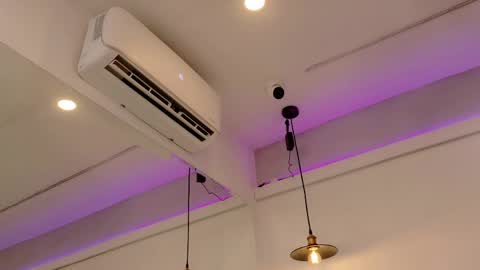 Emily online show from April 23, 2:52 am