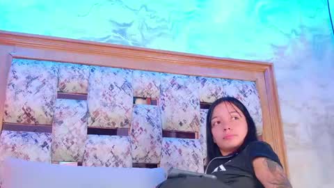 emily_dempsey online show from April 26, 5:54 pm