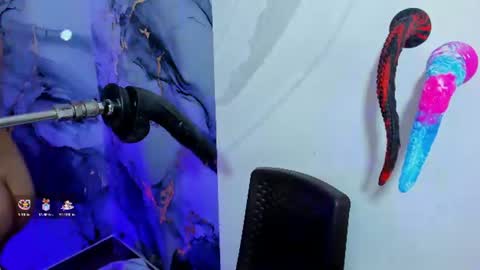 emily_evol online show from July 25, 12:23 pm
