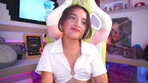 mily online show from February 20, 12:42 am