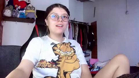 Julieta online show from February 12, 3:39 pm