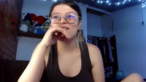 Julieta online show from March 4, 5:24 pm