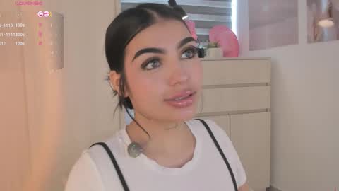 EmilyKenner  Independent model  online show from October 18, 12:19 pm