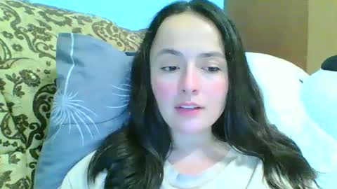 Snapshot of emily_morning_dew chatting on February 4, 9:20 pm emily_morning_dew online show from February 4, 9:20 pm