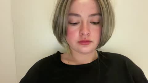 emily_morning_dew online show from April 26, 3:59 am