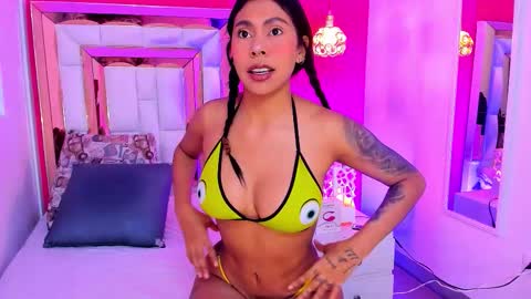 Emily online show from September 11, 11:43 am