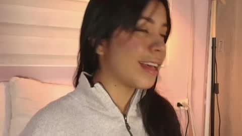 Emily online show from November 20, 12:28 pm