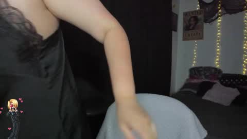 emily_vader online show from March 5, 3:02 am