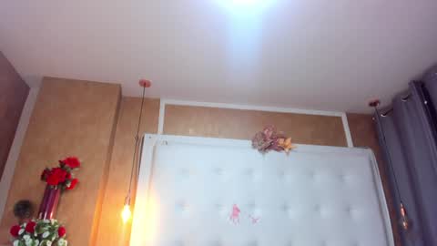 Snapshot of emilyadams0 chatting on January 9, 9:26 pm emilyadams0 online show from January 9, 9:26 pm