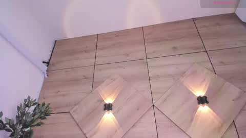 emilyallen_1 online show from February 7, 12:31 pm